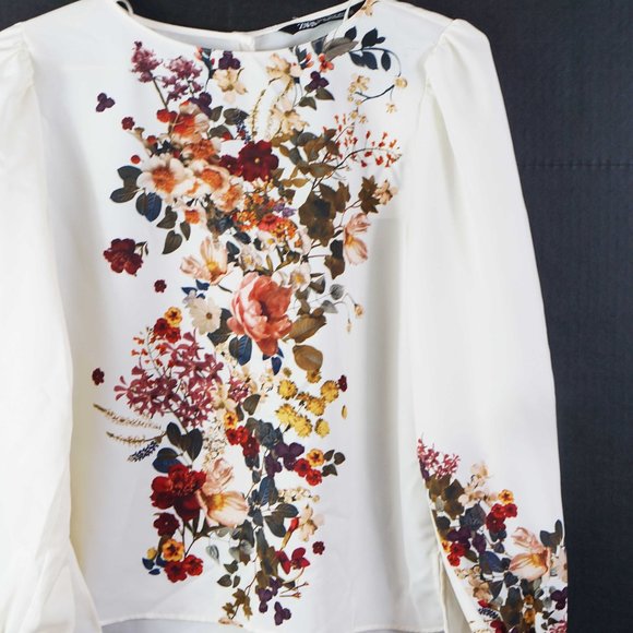 Zara Floral Tie Sleeve Blouse in Cream M - Picture 2 of 6